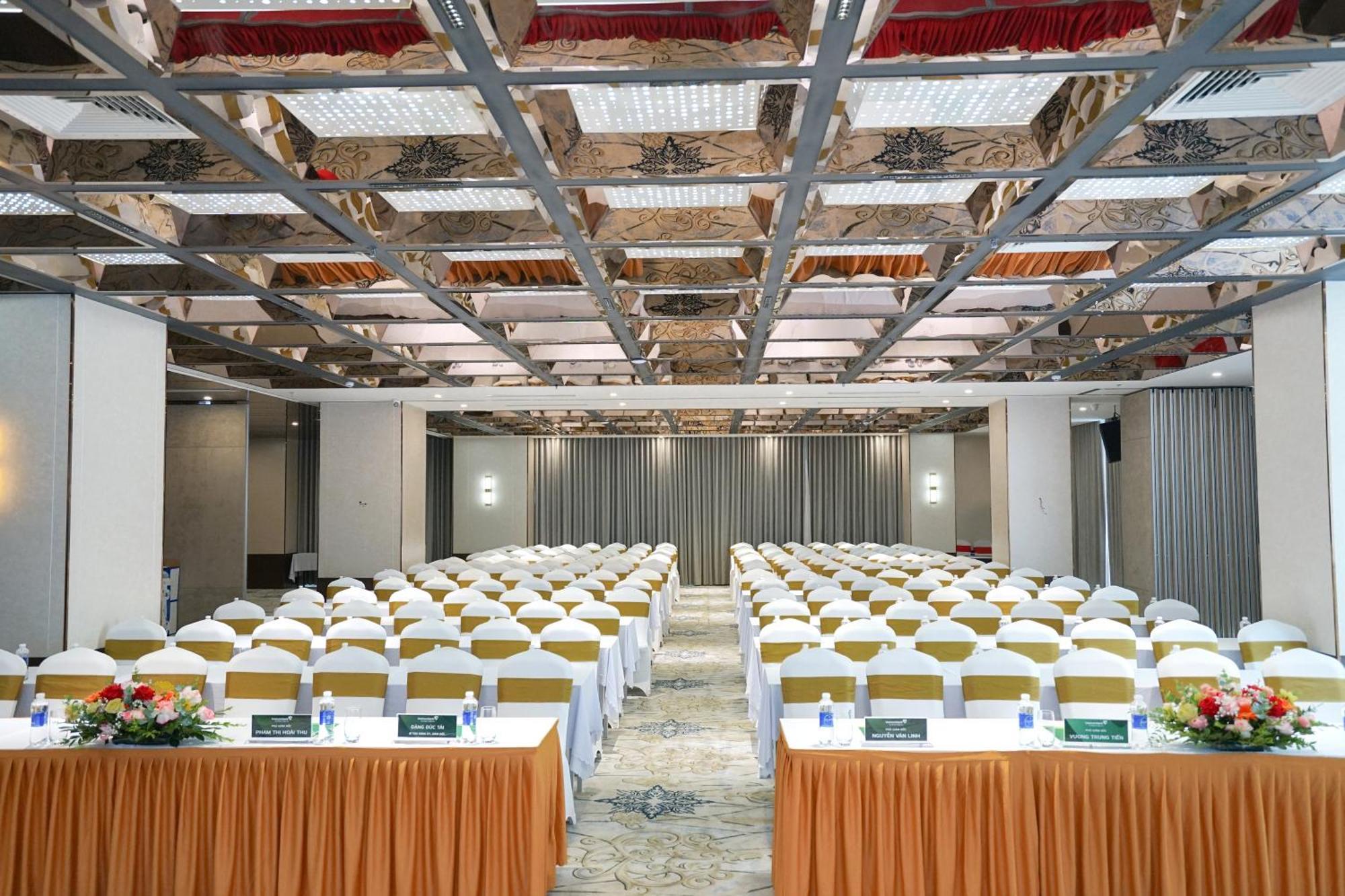 Cua Dong Luxury Hotel Vinh Kültér fotó